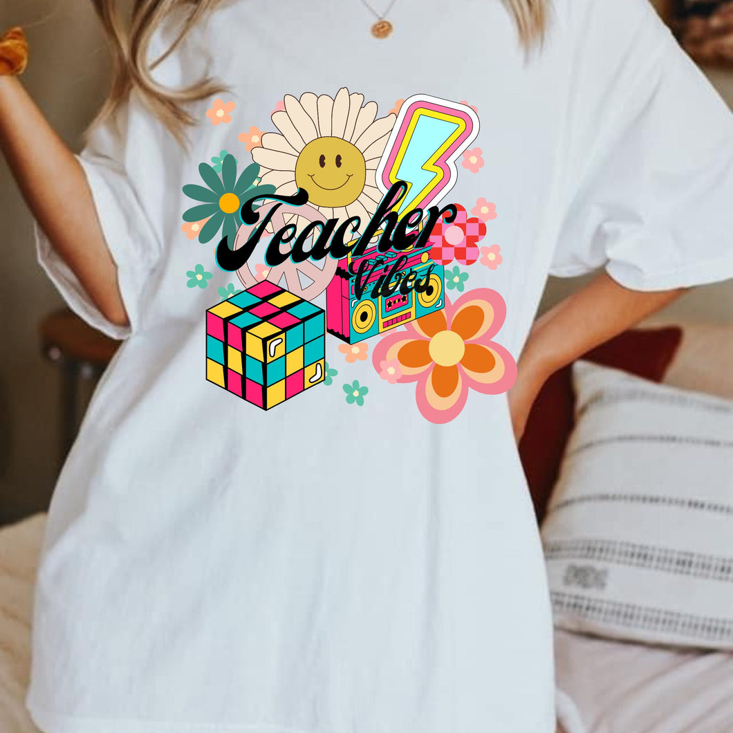 Retro Teacher Shirt, Colorful Teacher Gift, Pink Smiley flower shirt, I love teaching t-shirt ,Back to School Teacher Shirt, Vibrant Tee,